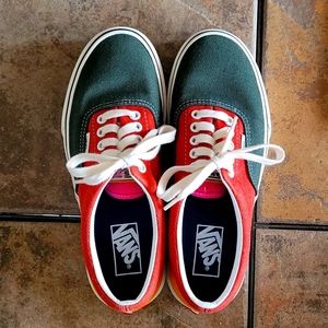 VANS "OFF THE WALL" Women's Sneakers